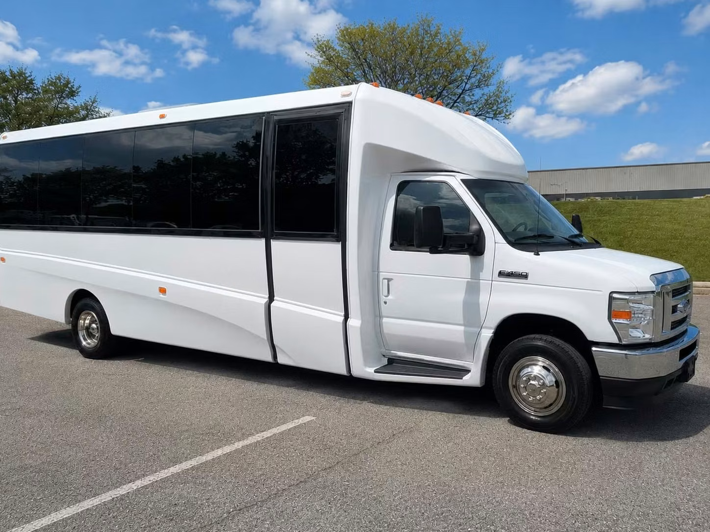 lauderdale lakes 20 passenger minibus rental