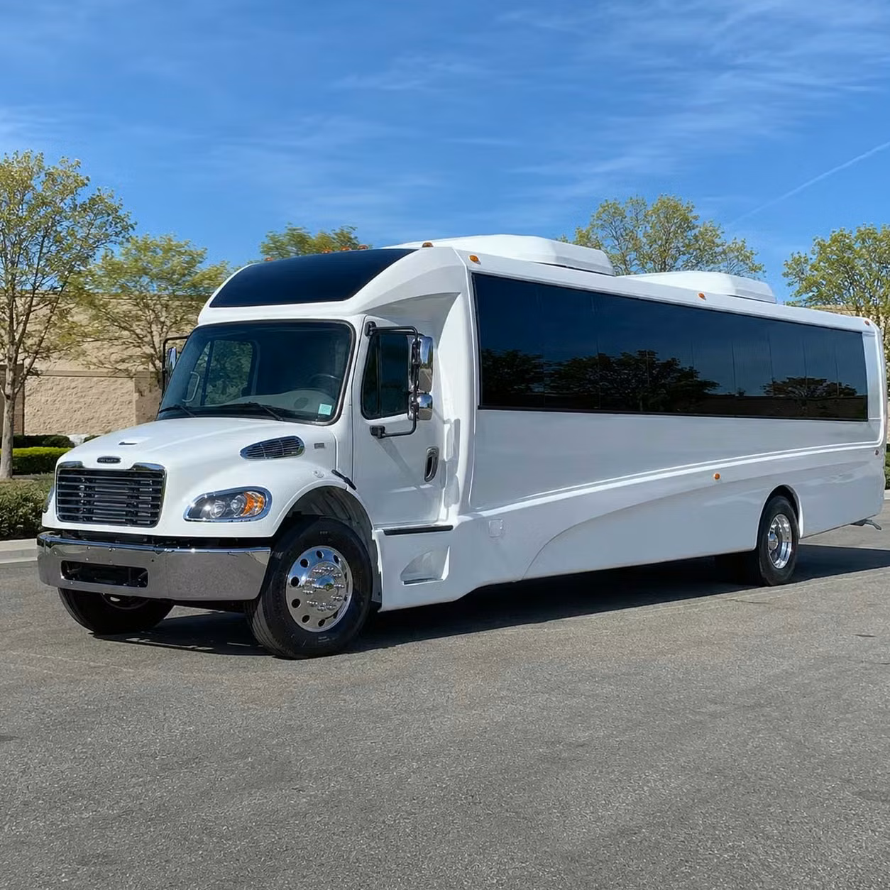 lauderdale lakes 28 passenger minibus rental