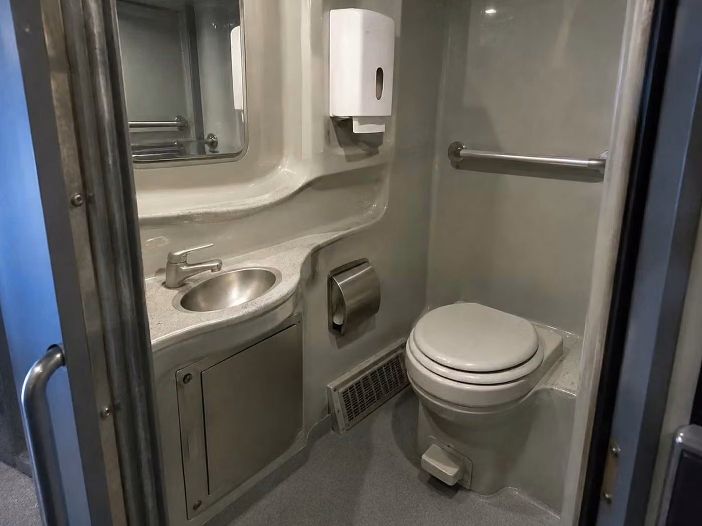 lauderdale lakes 56 passenger charter bus onboard restroom