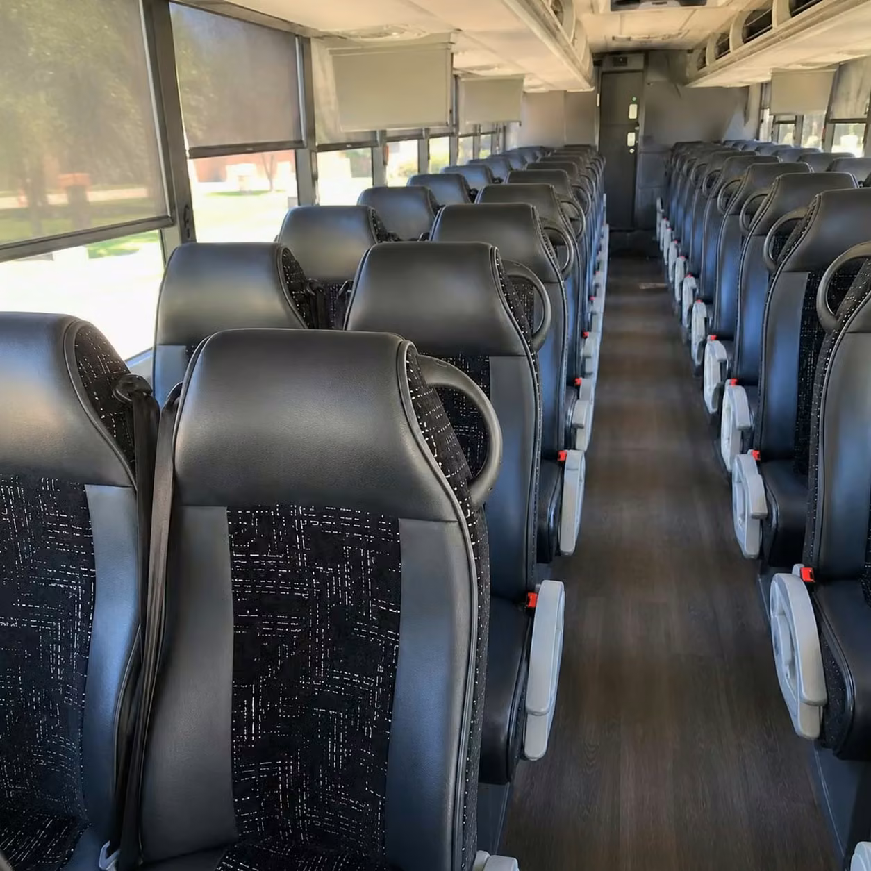 lauderdale lakes charter bus prices