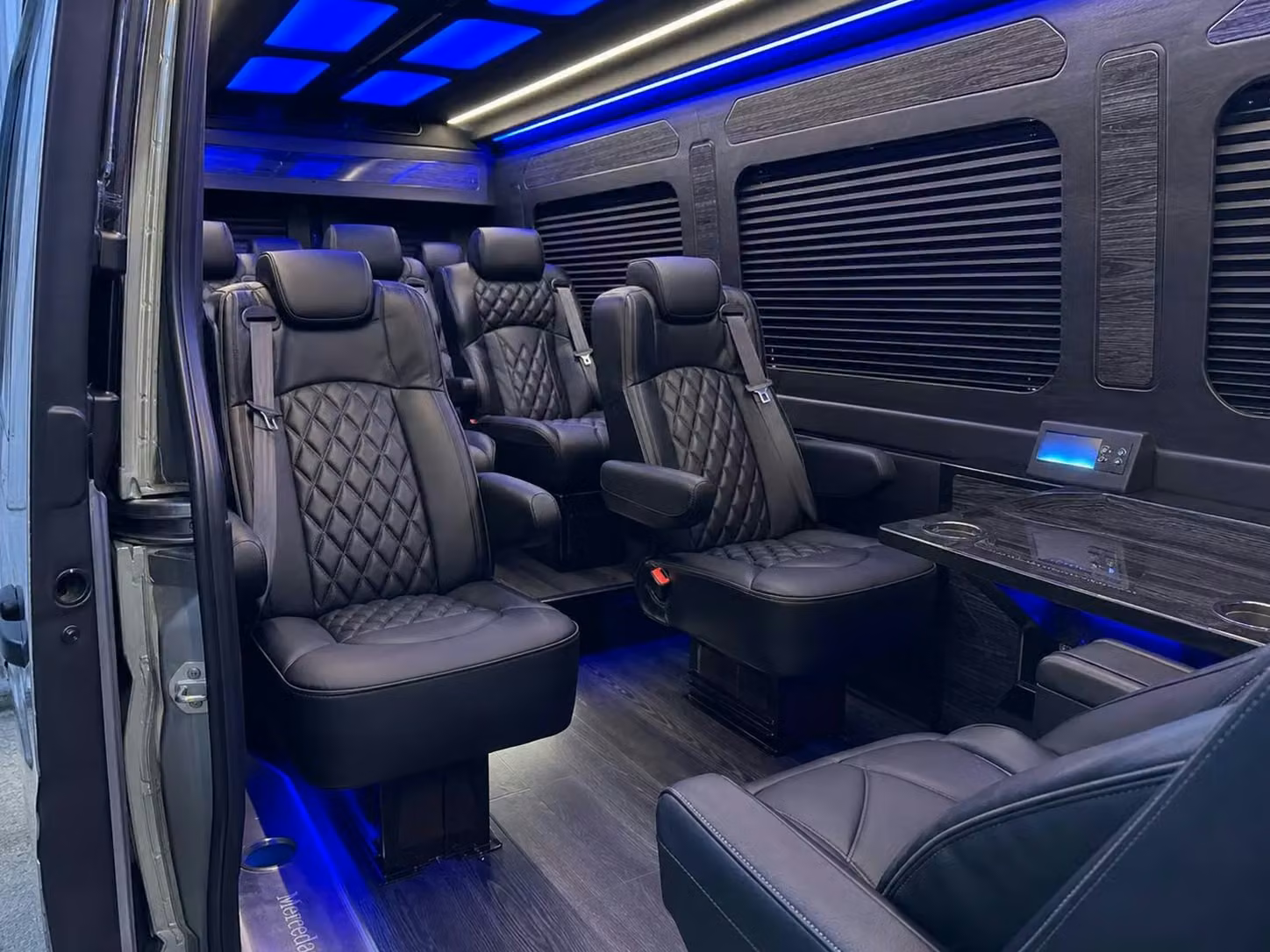 lauderdale lakes compare lauderdale lakes charter bus companies in one place
