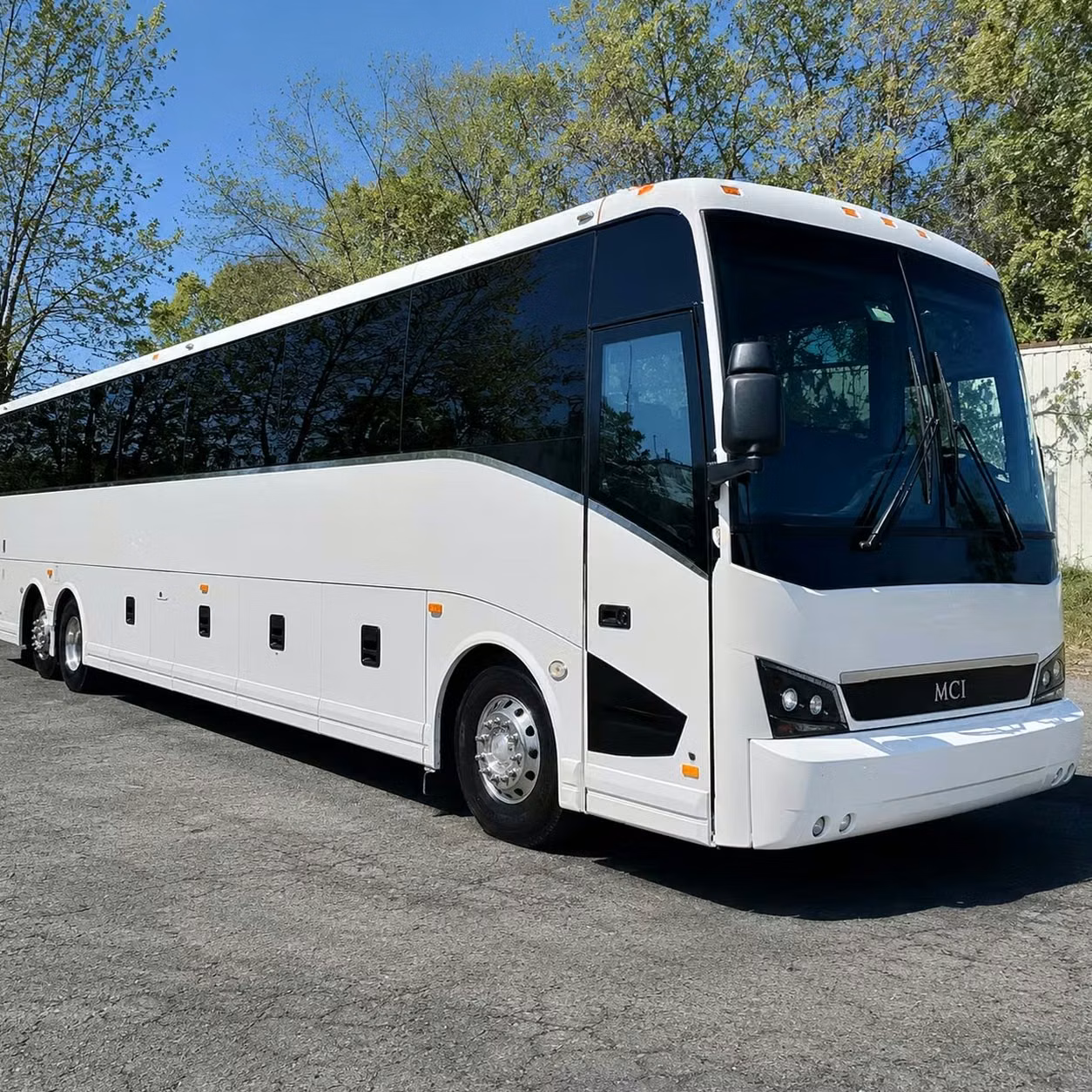 lauderdale lakes custom corporate fleets and branded bus wraps in lauderdale lakes