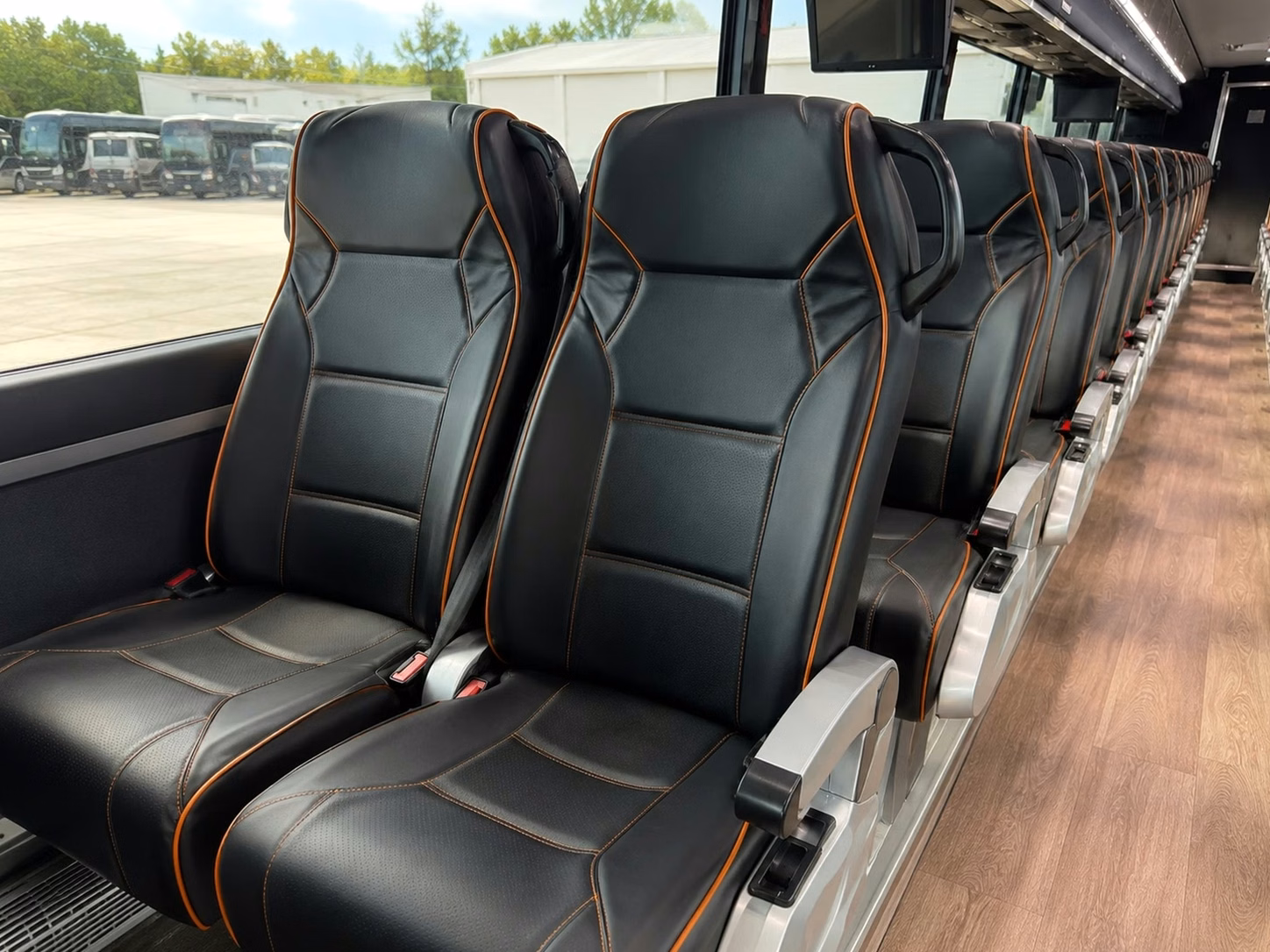 lauderdale lakes hourly full day and full weekend wedding bus packages in lauderdale lakes